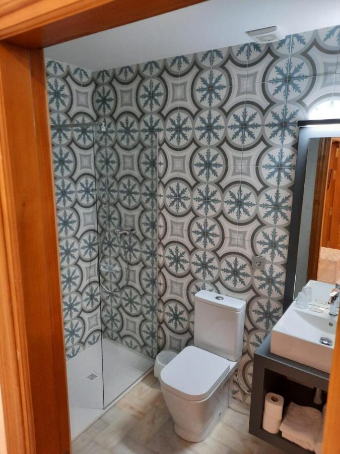 Hotel Mairena Майрена дел Алкор Екстериор снимка